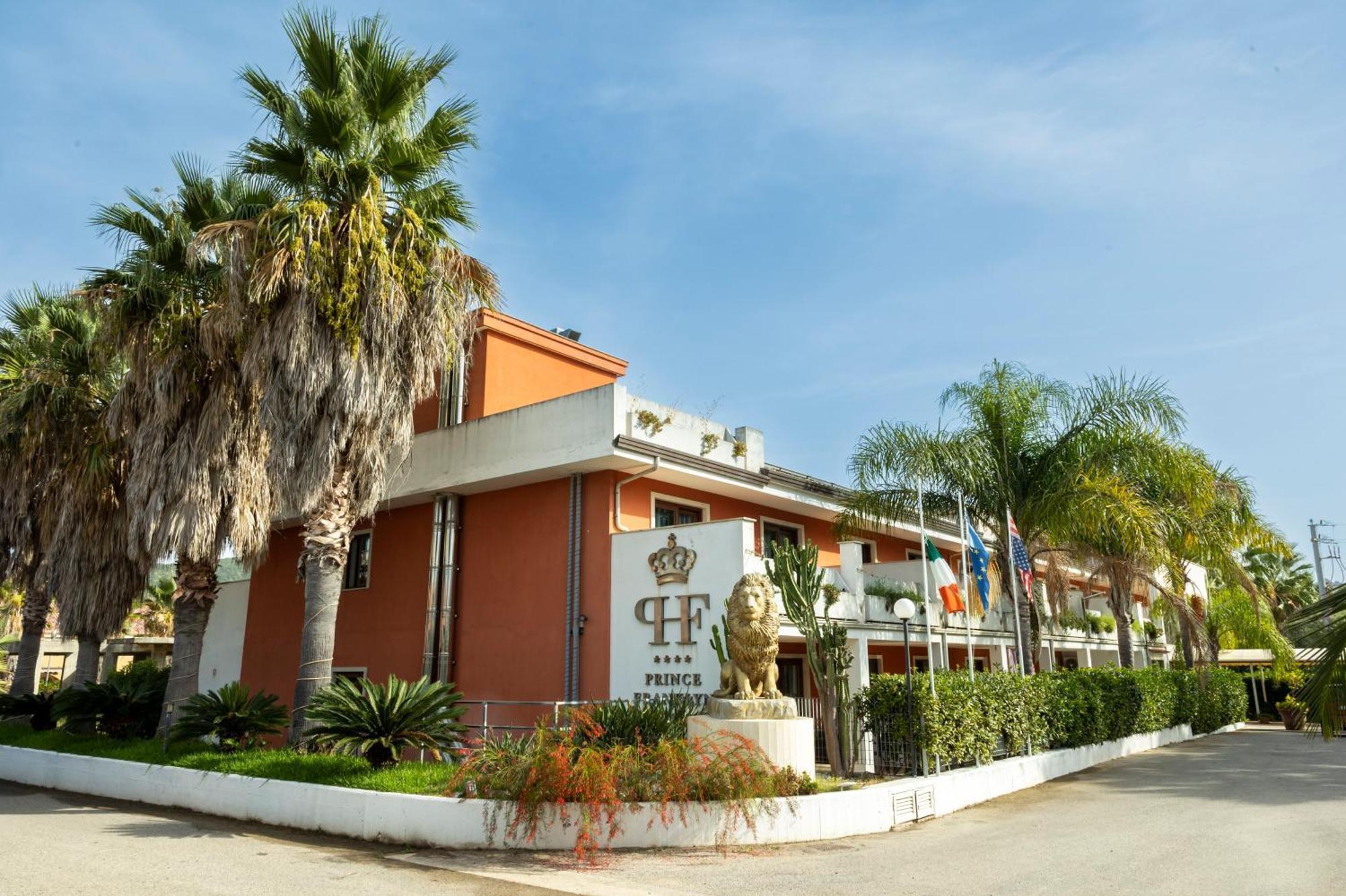 Prince Franklyn Hotel Santa Maria di Castellabate Dış mekan fotoğraf